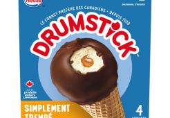 DRUMSTICK Cônes du désert surgelés simplement trempés à la vanille et caramel, emballage multiple, 4 x 135 ml